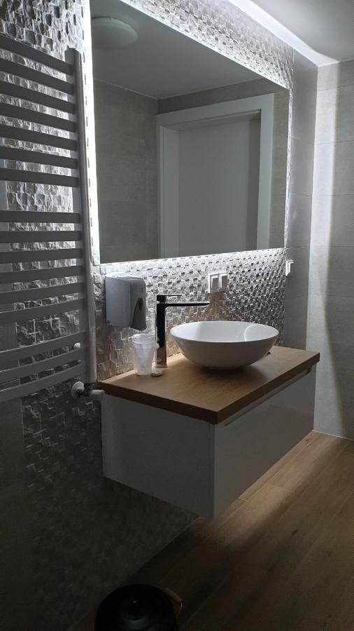 Dom Pod Groniem Hotel Rzyki Buitenkant foto
